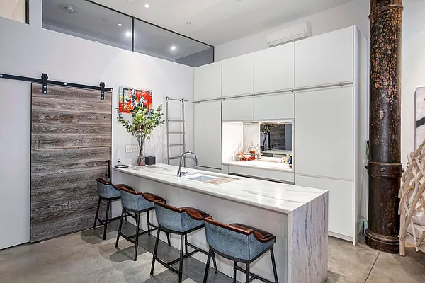 Rented by Compass | media 5