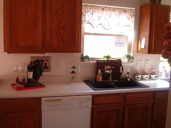 Kitchen w/ Large Kitchen Windows 