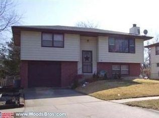 2712 N 70th St, Lincoln, NE 68507