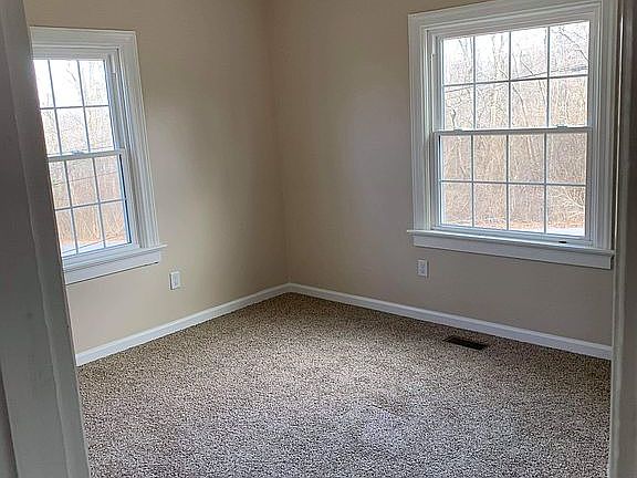 5th image of 3617 Fyffe Ave