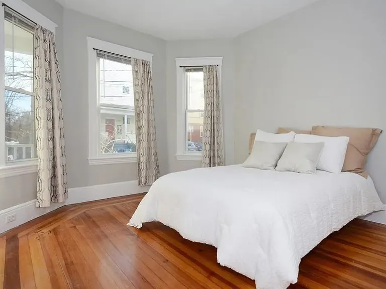 15 Waldo Ave #1 — Photo 2