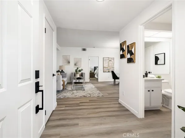 255 S Avenida Caballeros Unit 106, Palm Springs, CA 92262