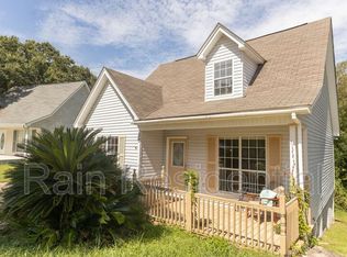 15 Fleetwood Pl, Ocean Springs, MS 39564