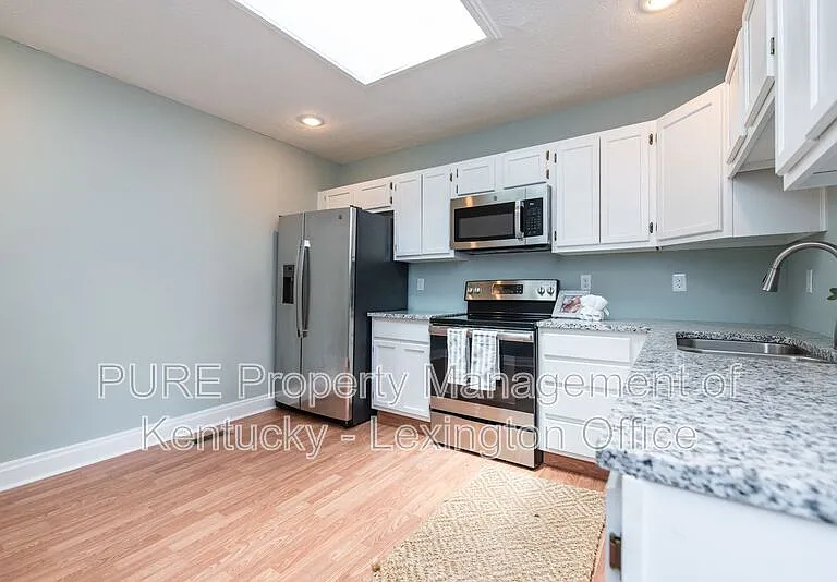 720 E Main St #2 — Photo 7