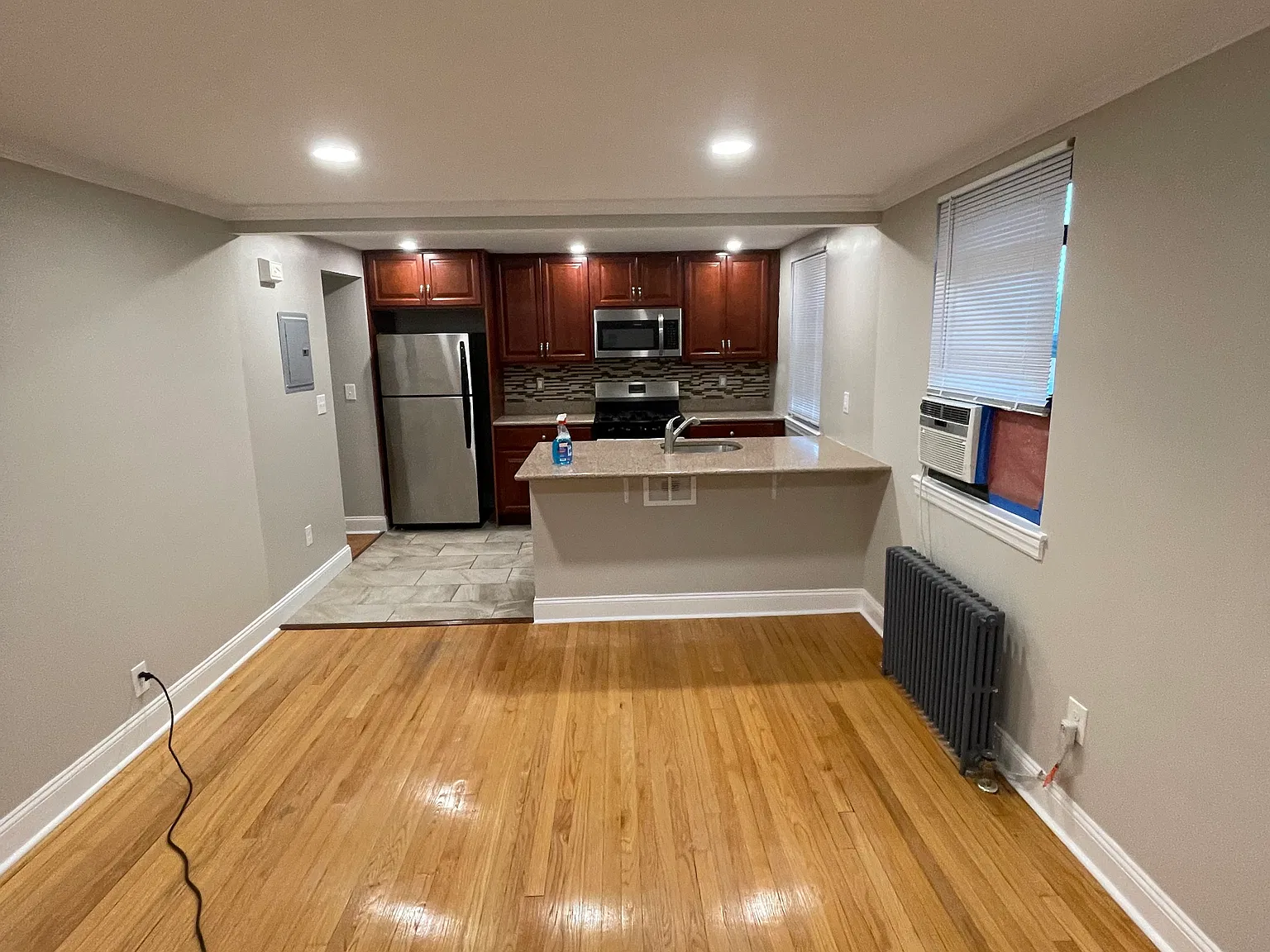 65 Arcadia Rd — Photo 4
