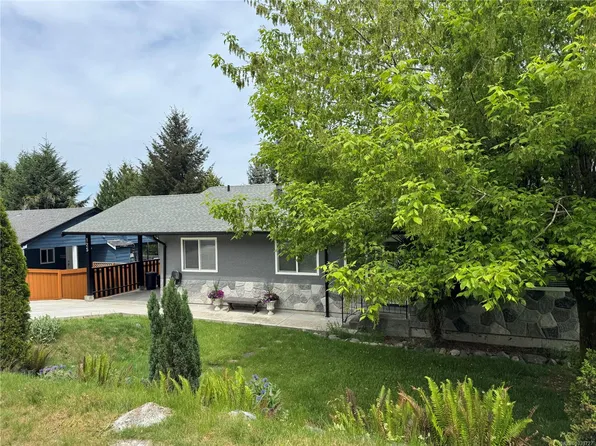 125 Arbutus Cres, Ladysmith, BC V9G 1T8