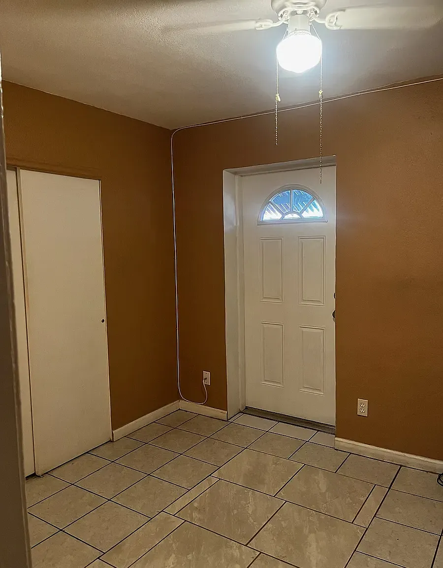 1 bed, 480 sqft, $1,000 — Photo 4