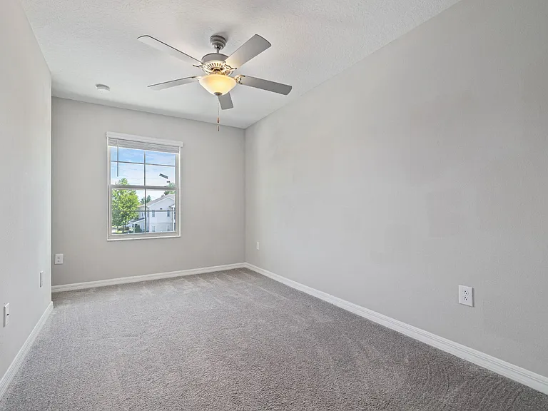23273 Willow Glen Way — Photo 10