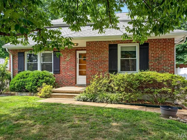 945 Liggett Ave, Saint Louis, MO 63126