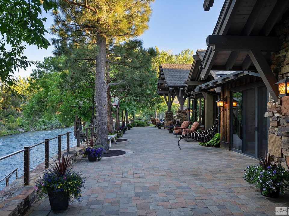 1st image of 4000 Goodsell Ln