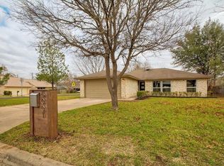 6001 Sun Vista Dr, Austin, TX 78749