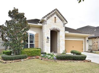 5007 Fairford Dr, Sugar Land, TX 77479