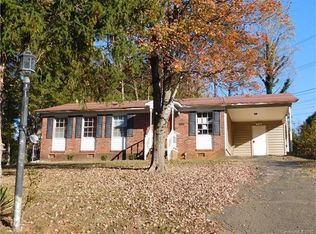 2240 Devon Dr, Dallas, NC 28034