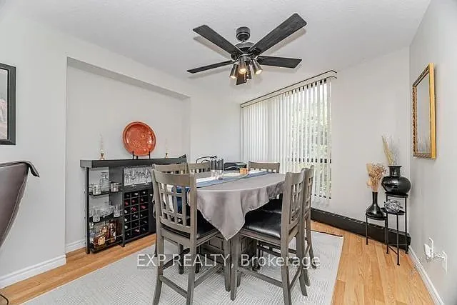 150 Charlton Ave E #608 — Photo 16