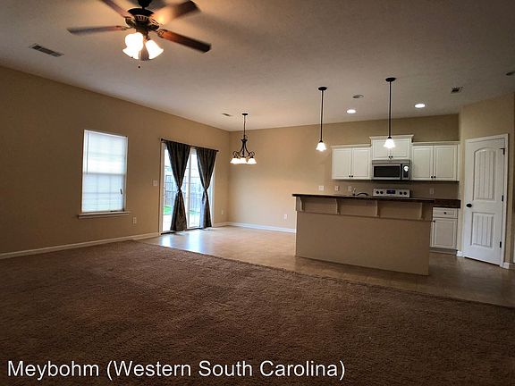 3rd image of 614 Wildhaven Dr