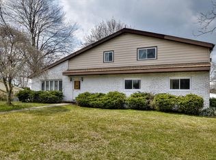 52 Rockland Rd, Ewing, NJ 08638