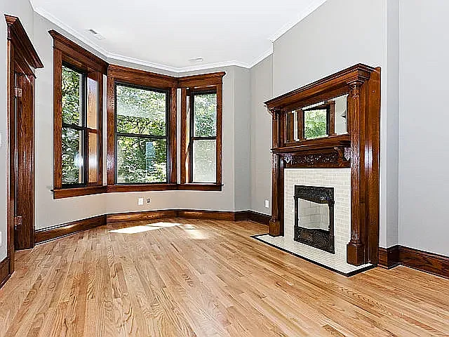 2 bed, 1250 sqft, $3,200 — Photo 2