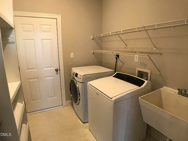 606 Preston Village Way — Photo 32
