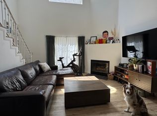 963 Larrabee St APT 106, West Hollywood, CA 90069