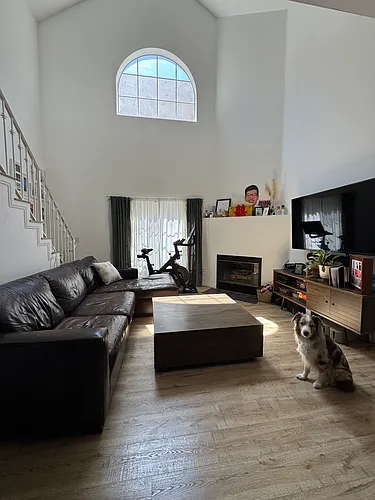 963 Larrabee St #106 Photo 1