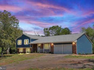 17263 Deerfield Ln, Jeffersonton, VA 22724