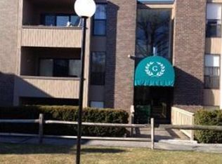 60 Shrewsbury Green Dr UNIT A, Shrewsbury, MA 01545