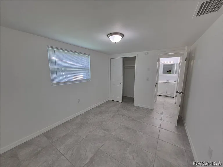 27 E Lemon St — Photo 16