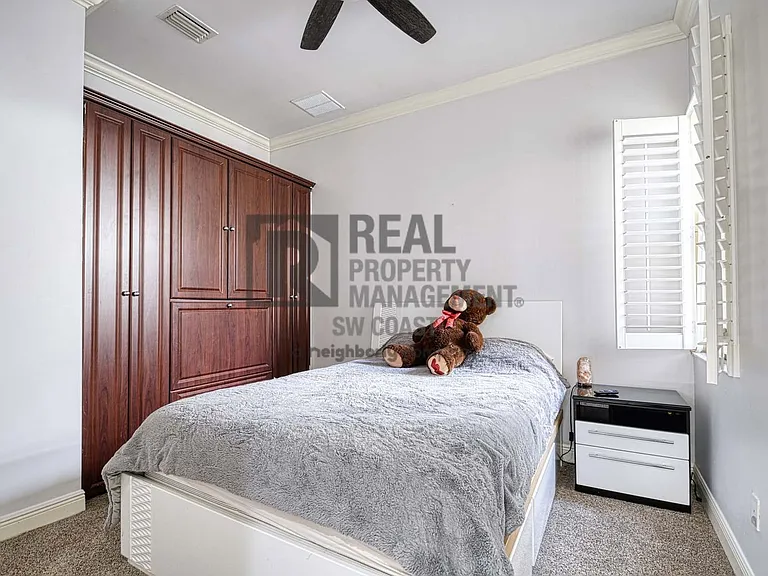 27020 Adriana Cir #201 — Photo 6