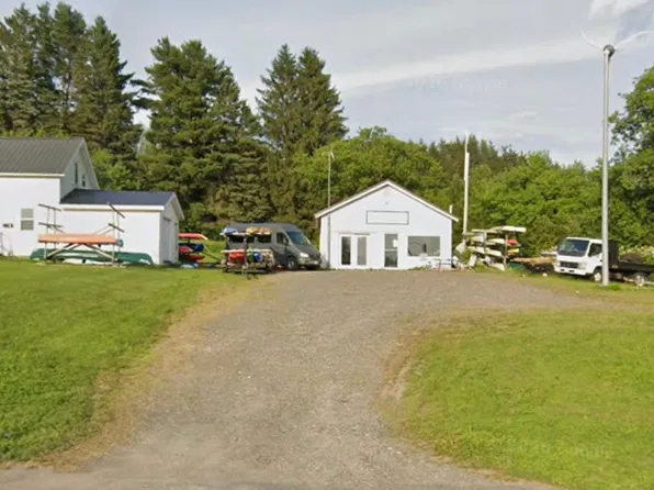 9 Caribou Rd, Presque Isle, ME 04769