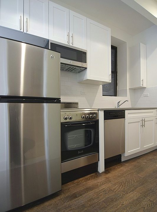 1st image of 117 W 15th St APT 1RE