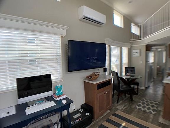 4th image of 3701 Baynard Dr #G27