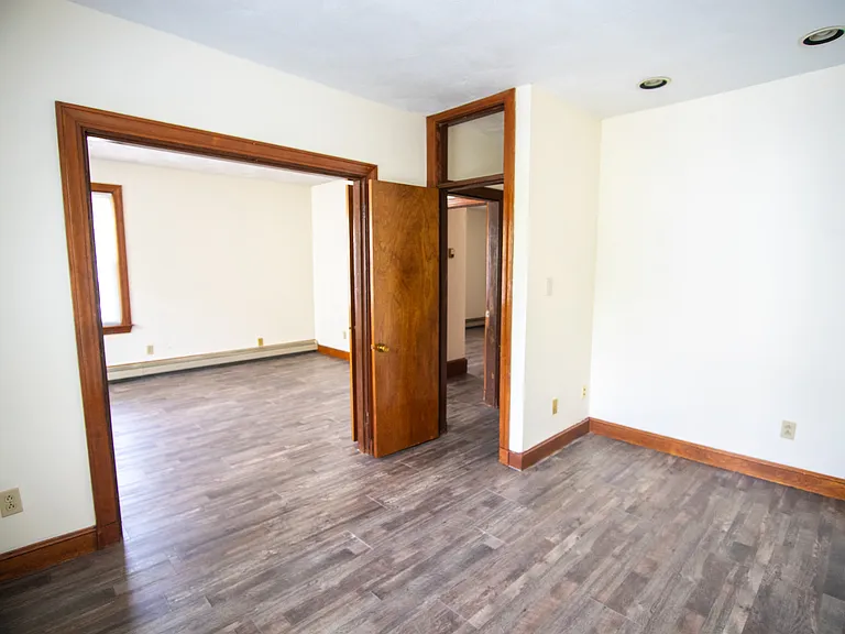 2 Lynnville Ter #2 — Photo 18