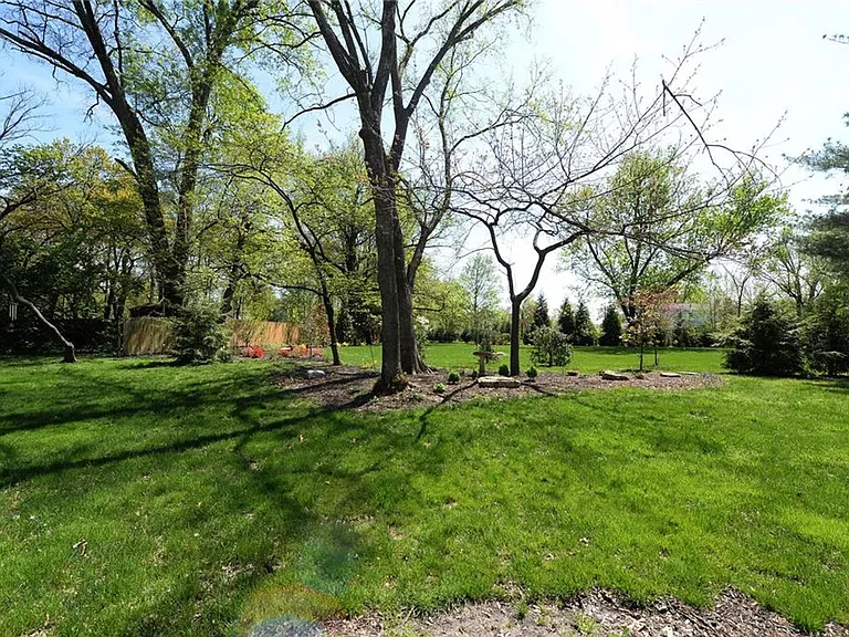 1306 S Geyer Rd — Photo 56