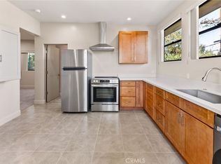 5224 Lennox Ave #1/2, Van Nuys, CA 91401