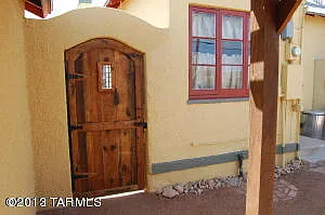 1031 E Grant Rd #1 — Photo 15