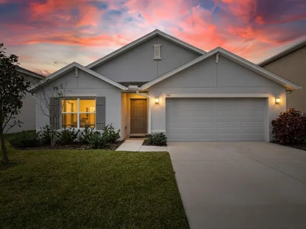 7511 Rosewood Garden Loop, Temple Terrace, FL 33637