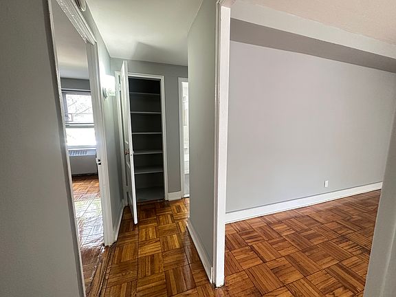 4th image of 194-05A 67th Ave #2E