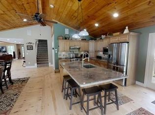 21 Tenney Rd, Sandown, NH 03873