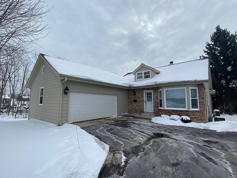 1st image of 335 E Antoine Dr