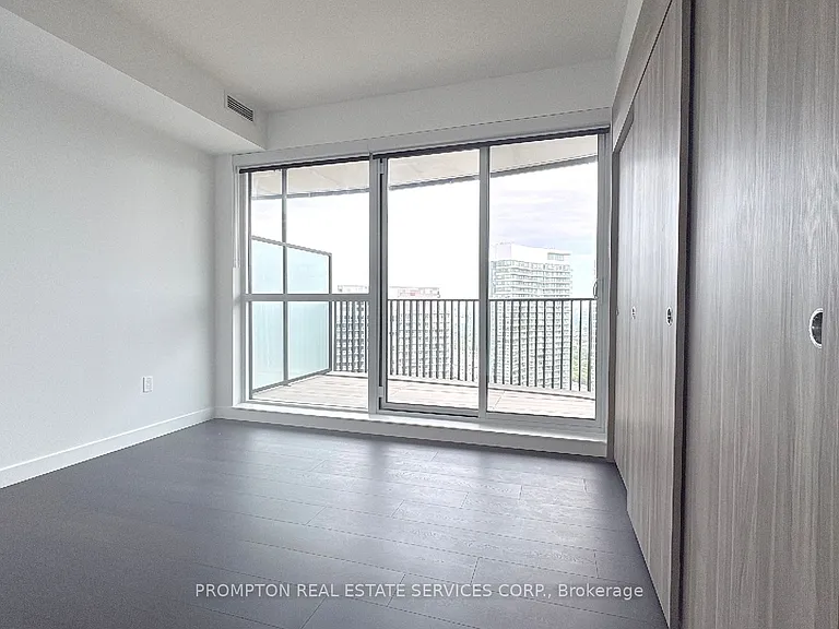 18 Esther Shiner Blvd #3208 — Photo 7