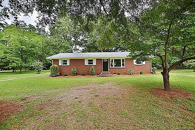 1st image of 4075 Palmetto Dr