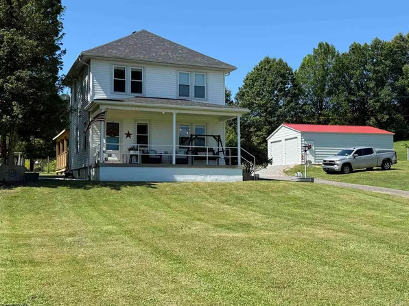 783 Meadland Rd, Bridgeport, WV 26330