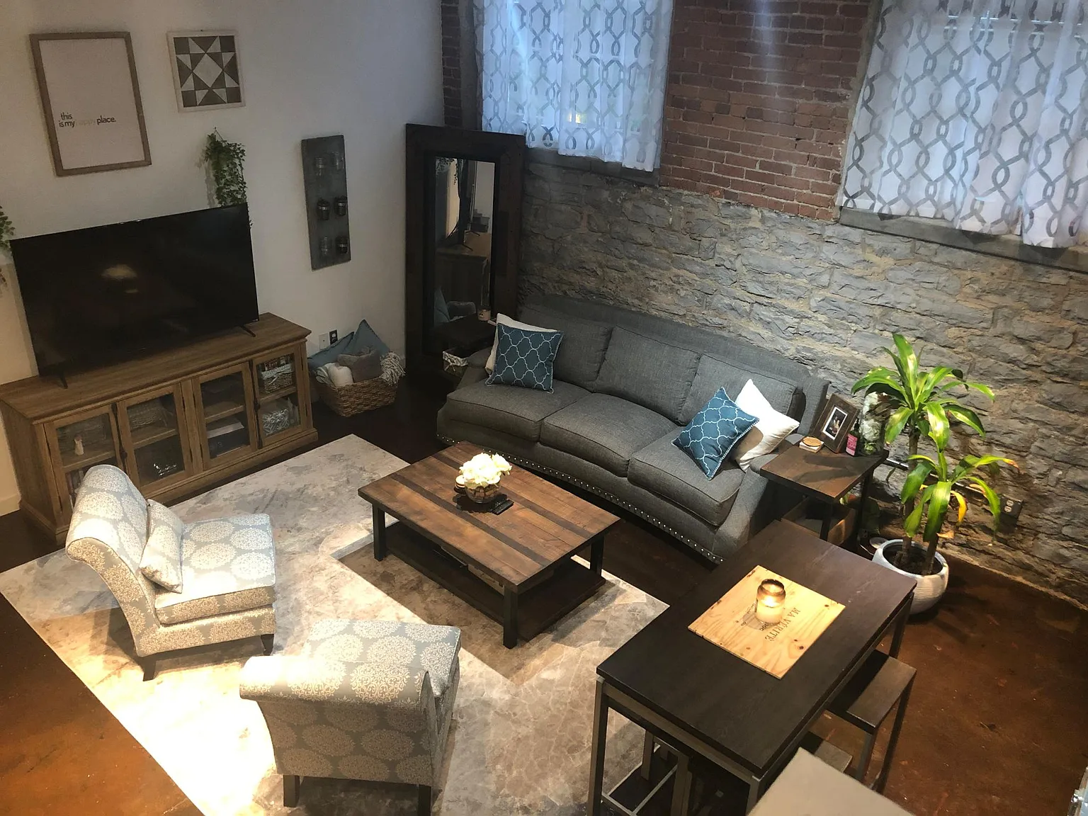 1 bed, 712 sqft, $2,000 — Photo 4