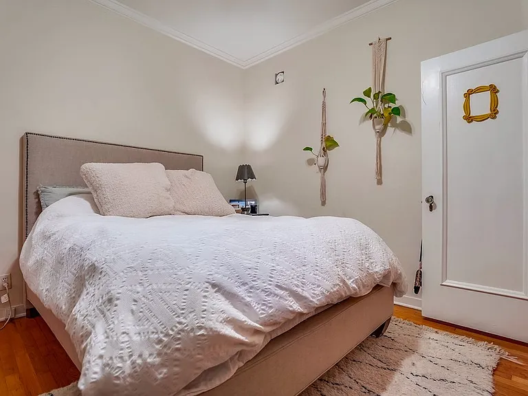 450 N Sycamore Ave #1 — Photo 20