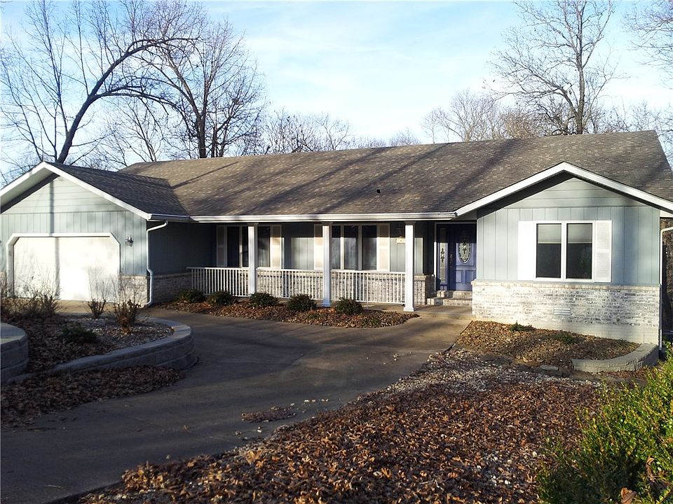 1st image of 4 Campbell Cir