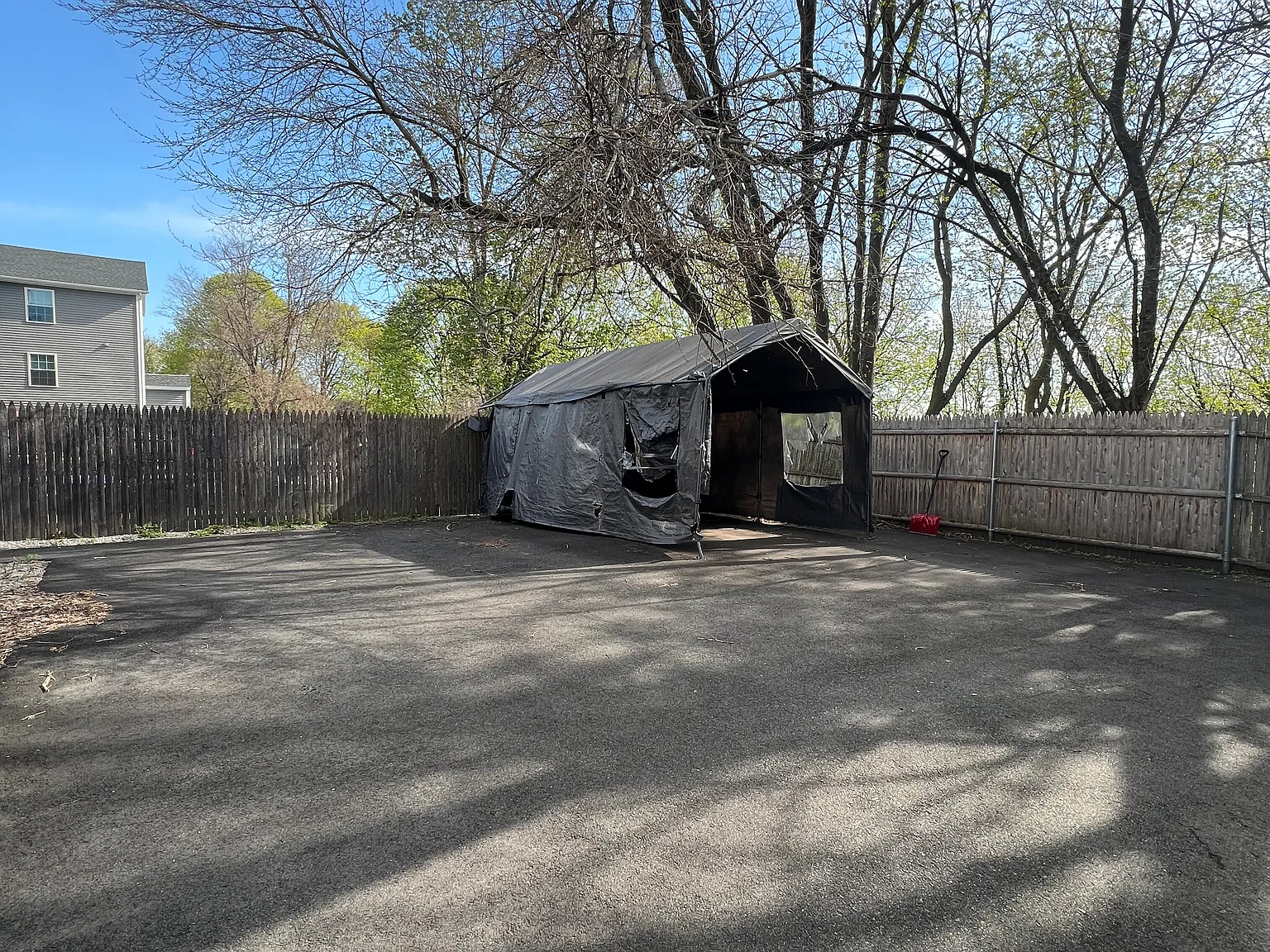 3 bed, 1092 sqft, $2,100 — Photo 4