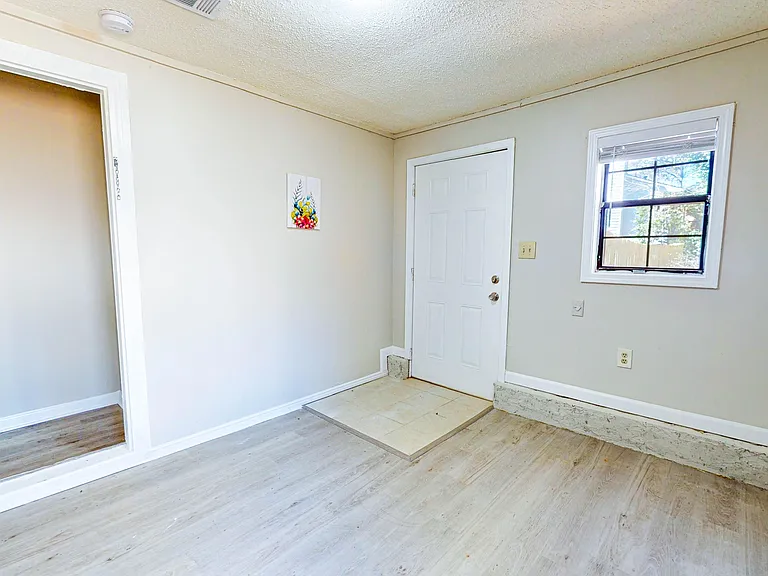 6189 Charring Cross Ct — Photo 12