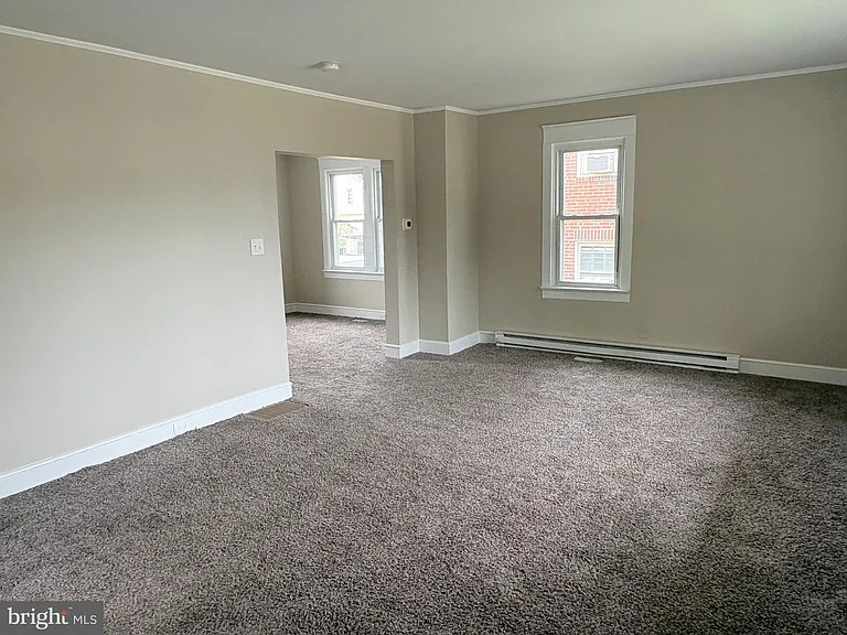1535 Gross Ave — Photo 6