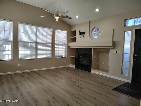 2nd image of 1195 Scenic Park Ter