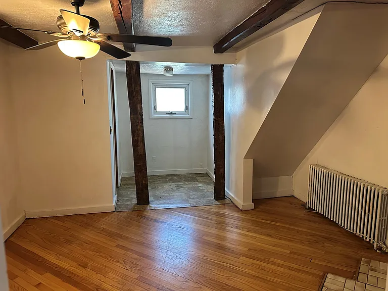 1 Emerson Ln — Photo 4